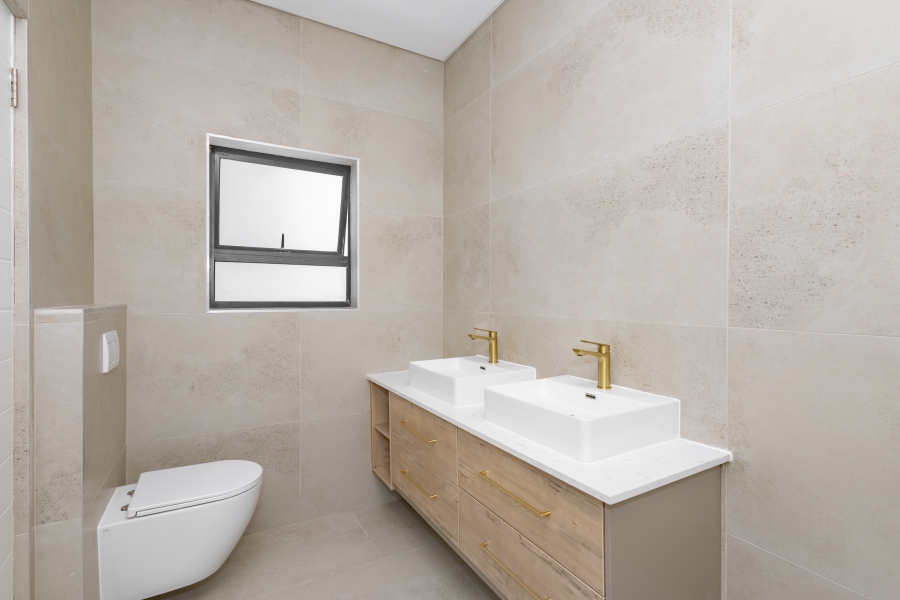 4 Bedroom Property for Sale in Sandown Western Cape